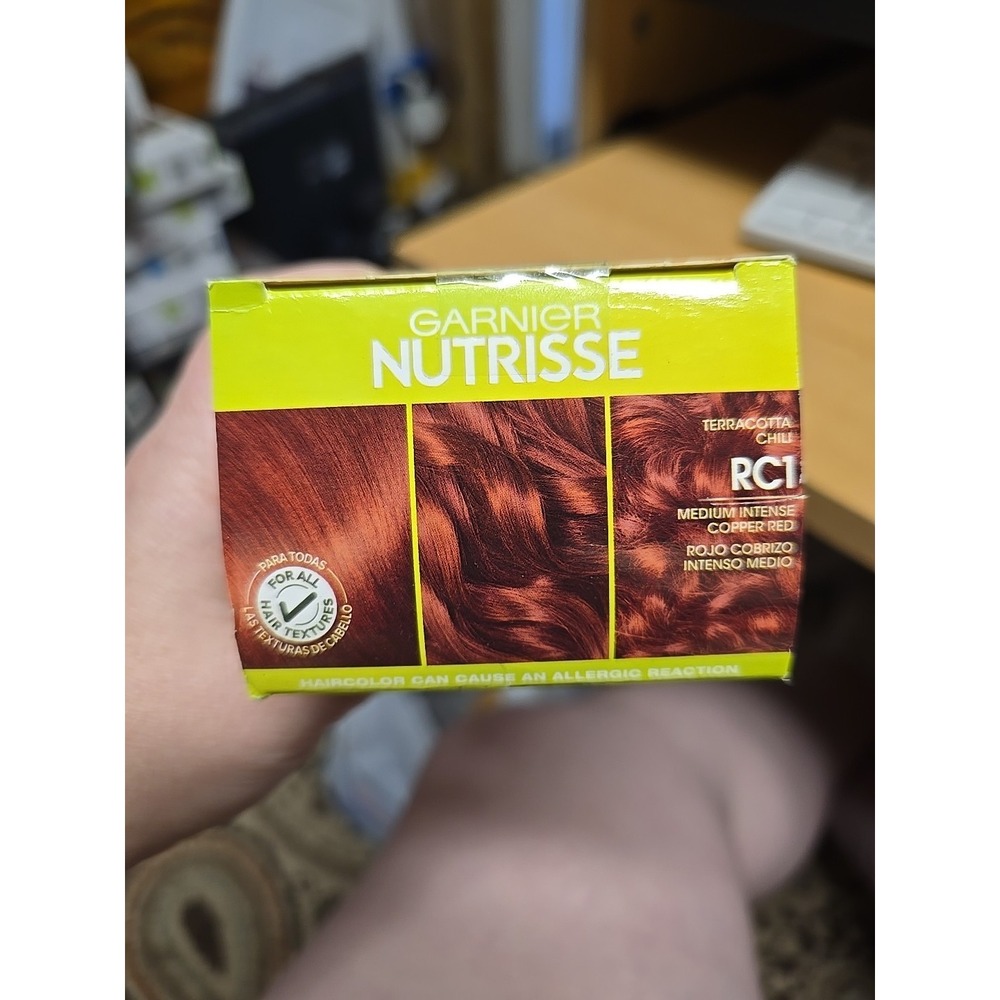 Garnier Nutrisse Ultra Bold Red Nourishing Bold Permanent Hair Color Creme RC1 - Picture 6 of 6